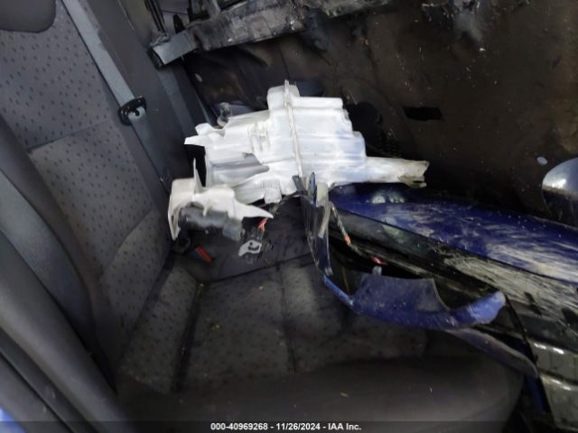 KMHC65LCXKU167763 Hyundai Ioniq Hybrid Blue