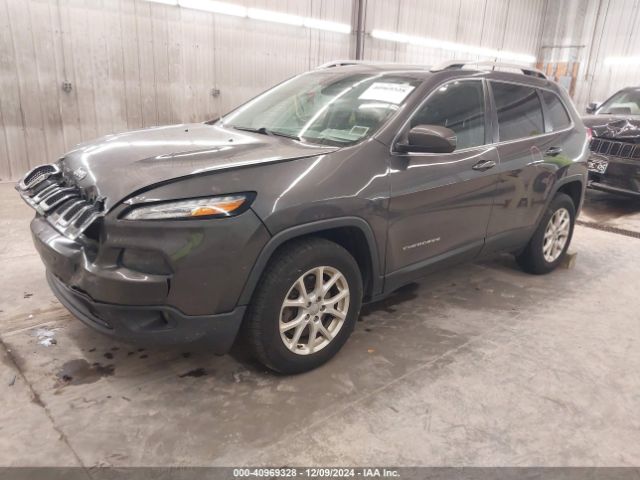 1C4PJMCS9HW563119 Jeep Cherokee Latitude 4x4