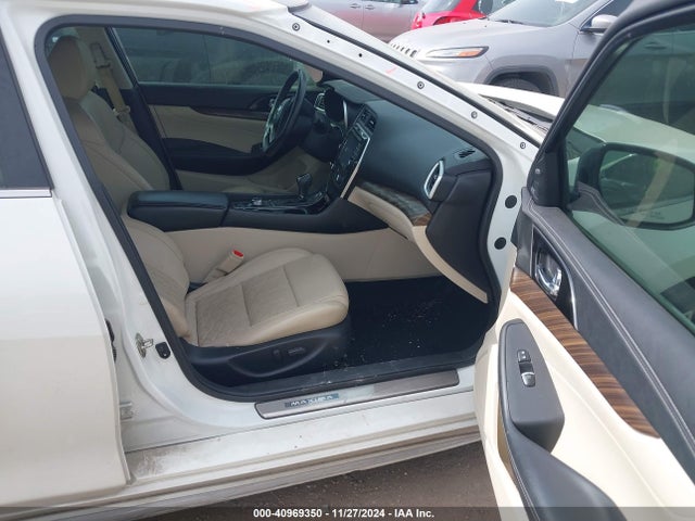 Nissan Maxima 3.5 Platinum 2017 1N4AA6APXHC402379 Image 5
