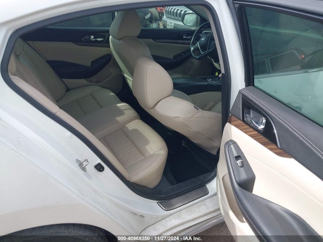 Nissan Maxima 3.5 Platinum 2017 1N4AA6APXHC402379 Image 8