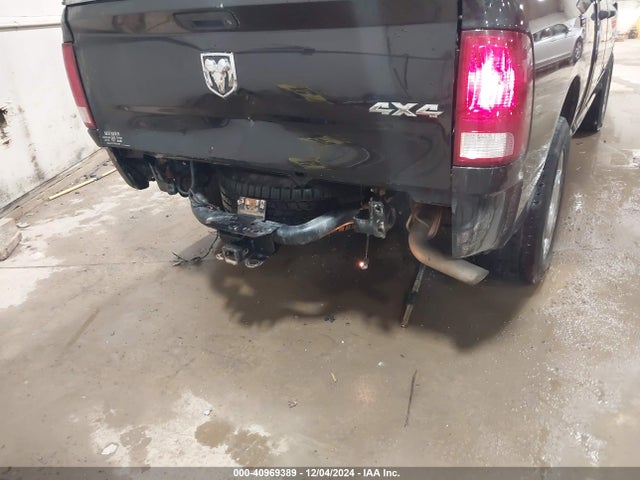 RAM 1500 Express  4x4 6'4 Box 2018 1C6RR7FT1JS348507 Image 6