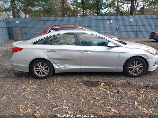 Hyundai Sonata 2017 5NPE24AF7HH569257 Image 13
