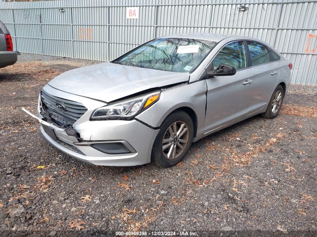 Hyundai Sonata 2017 5NPE24AF7HH569257 Image 2