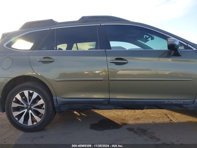 Subaru Outback 2.5i Limited 2017 4S4BSANC8H3304582 Image 13