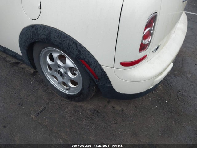 2012 MINI COOPER CLUBMAN WMWZF3C58CT190029 Photo 5