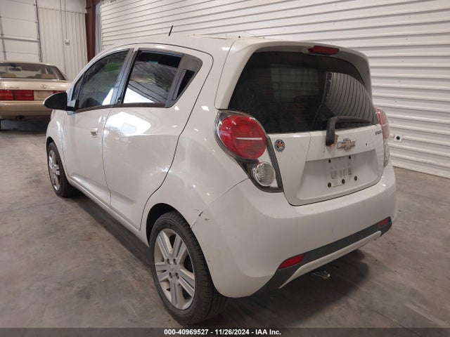 Chevrolet Spark 1lt Cvt 2015 KL8CD6S91FC808728 Image 3