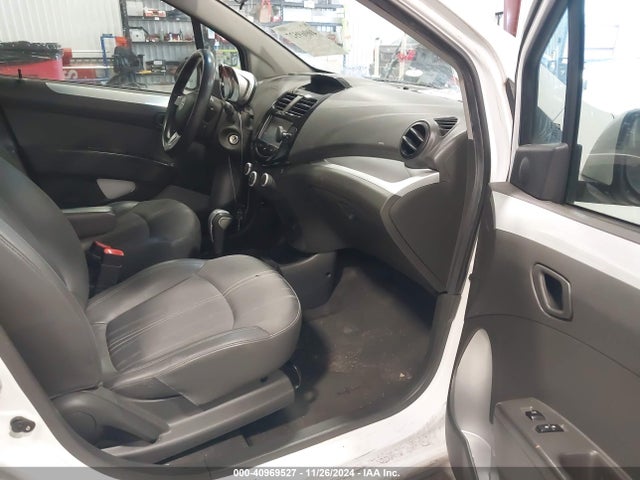 Chevrolet Spark 1lt Cvt 2015 KL8CD6S91FC808728 Image 5