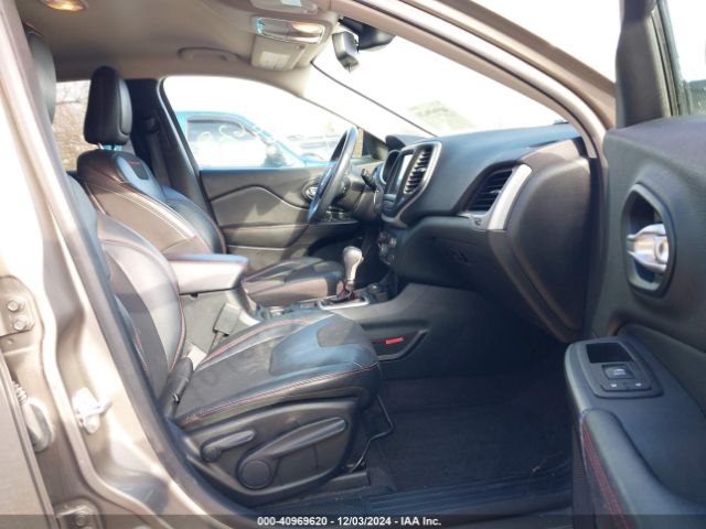 1C4PJMBS2GW334636 Jeep Cherokee Trailhawk