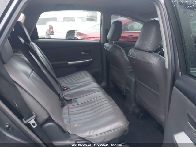 JTDZN3EU2E3332632 Toyota Prius V Three
