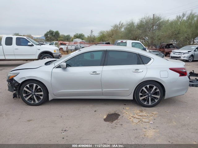 Nissan Altima 2.5 Sr 2017 1N4AL3AP5HN323148 Image 15