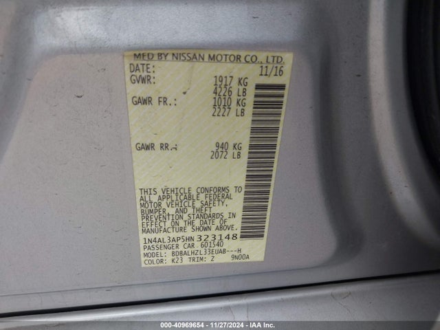 Nissan Altima 2.5 Sr 2017 1N4AL3AP5HN323148 Image 9
