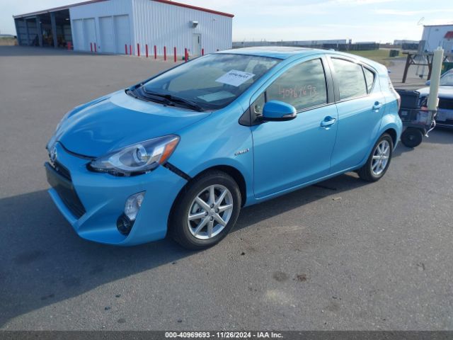 JTDKDTB37F1114005 Toyota Prius C Four