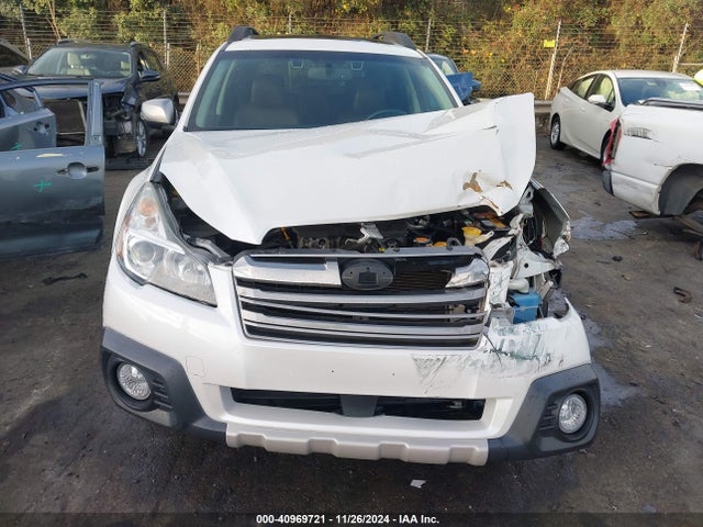 4S4BRCPC9E3280227 Subaru Outback 2.5i Limited