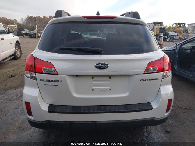 4S4BRCPC9E3280227 Subaru Outback 2.5i Limited