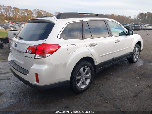 4S4BRCPC9E3280227 Subaru Outback 2.5i Limited