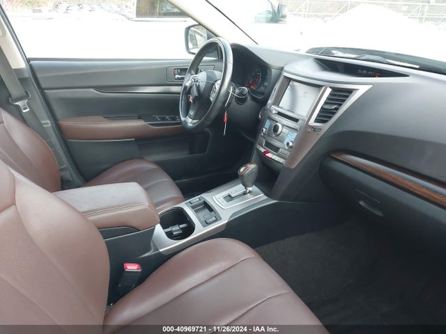 4S4BRCPC9E3280227 Subaru Outback 2.5i Limited