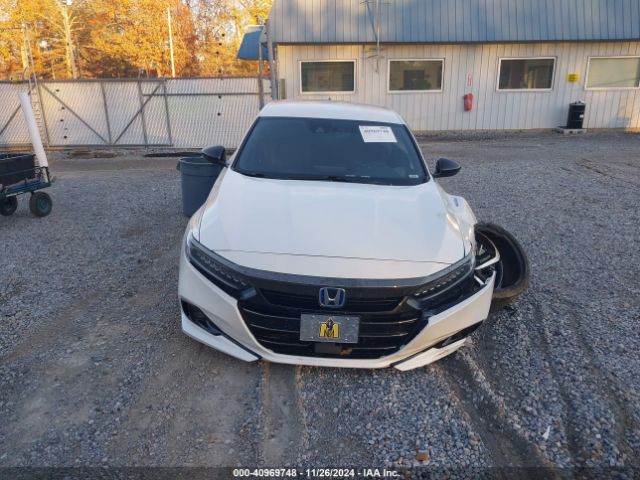 1HGCV3F21NA032239 Honda Accord Hybrid Sport