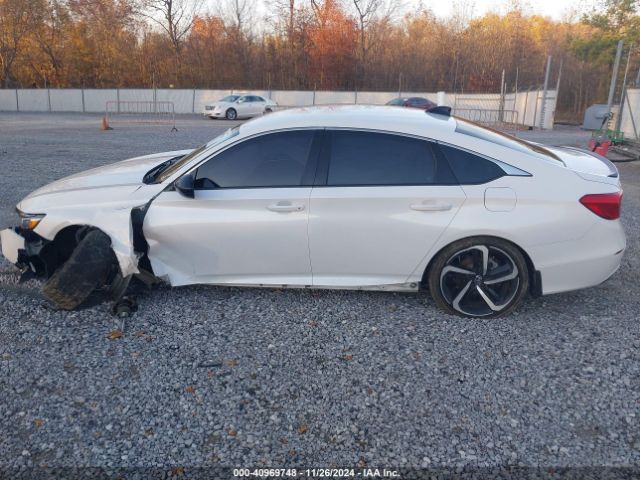 1HGCV3F21NA032239 Honda Accord Hybrid Sport