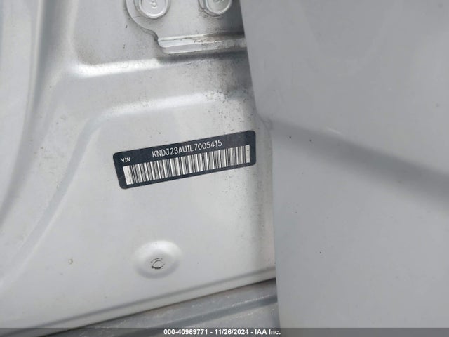 KIA SOUL LX 2020 KNDJ23AU1L7005415 Image 9