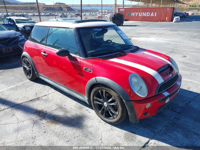2006 MINI COOPER S WMWRE33516TN27633 Photo 0