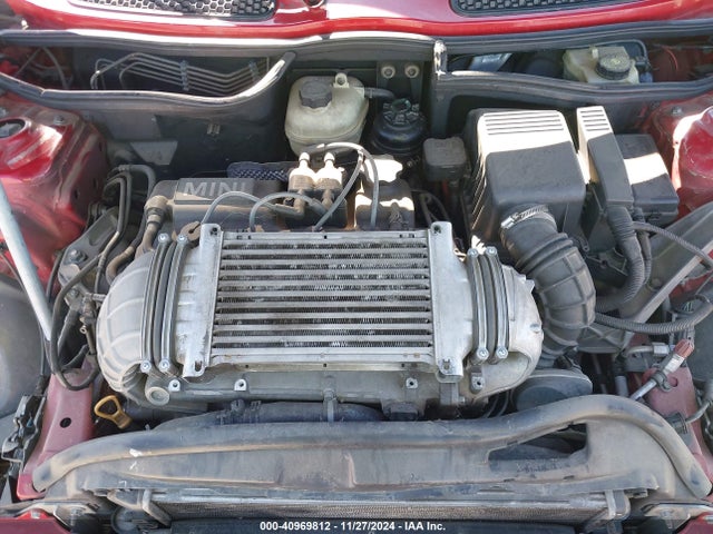 2006 MINI COOPER S WMWRE33516TN27633 Photo 9