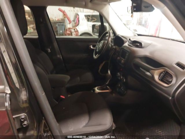 ZACCJBBB8HPG36482 Jeep Renegade Latitude 4x4