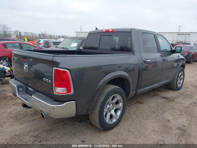 1C6RR7NT2HS743694 RAM 1500 Laramie  4x4 5'7 Box