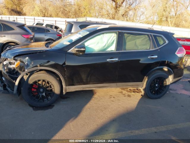 5N1AT2MK4FC853538 Nissan ROGUE SV