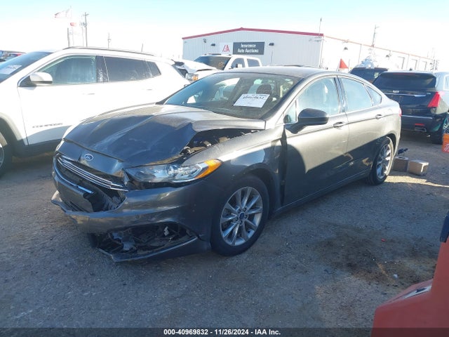 Ford FUSION SE 2017 3FA6P0HD2HR240584 Image 2