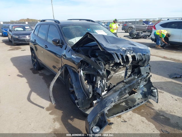 2018 1C4PJLCB3JD556937 main image