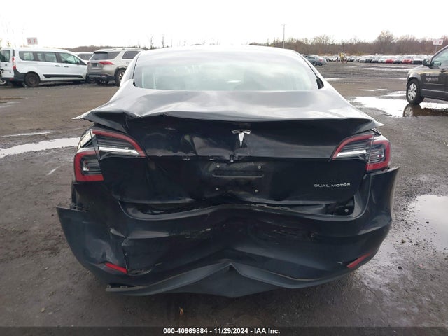 2018 TESLA MODEL 3 5YJ3E1EB7JF070483 Photo 5