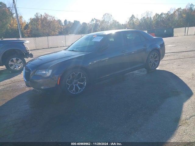 2C3CCAAG5JH340820 Chrysler 300 Touring