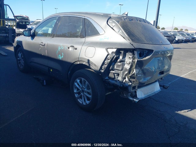 Ford ESCAPE SE 2022 1FMCU0G61NUB84002 Image 3