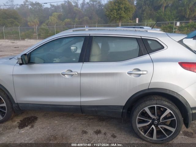 JN1BJ1CP3JW500563 Nissan Rogue Sport Sl