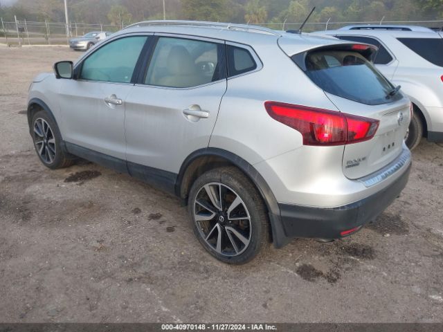 JN1BJ1CP3JW500563 Nissan Rogue Sport Sl