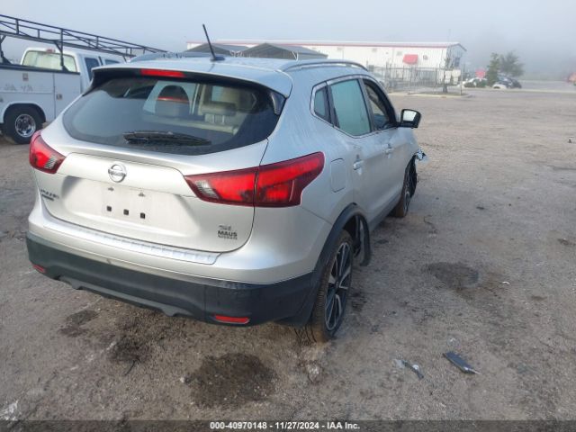 JN1BJ1CP3JW500563 Nissan Rogue Sport Sl