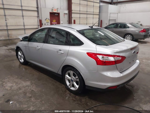 Ford FOCUS SE 2014 1FADP3F29EL247360 Image 3