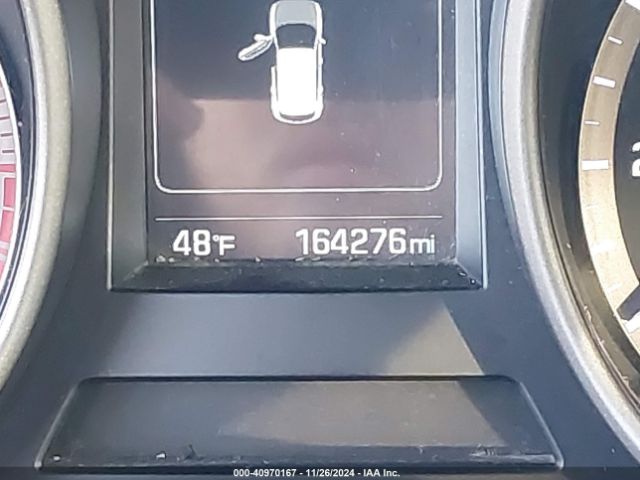 KM8SMDHF4HU195971 Hyundai Santa Fe Se