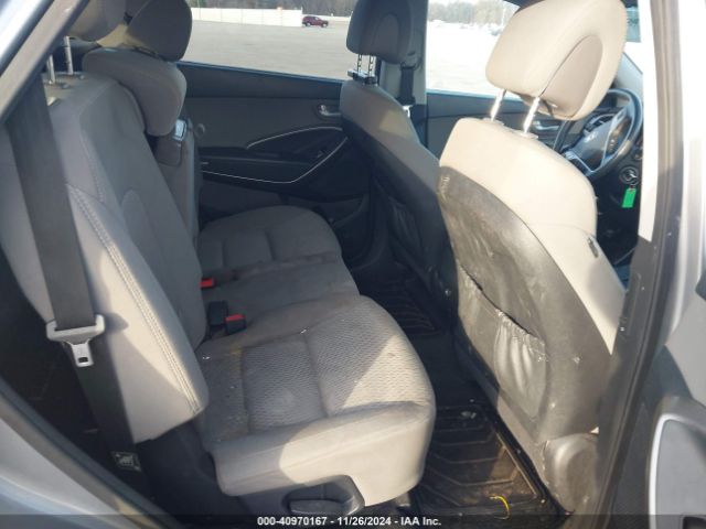 KM8SMDHF4HU195971 Hyundai Santa Fe Se