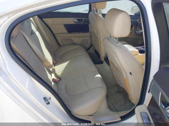 2009 JAGUAR XF SAJWA05BX9HR08117 Photo 7
