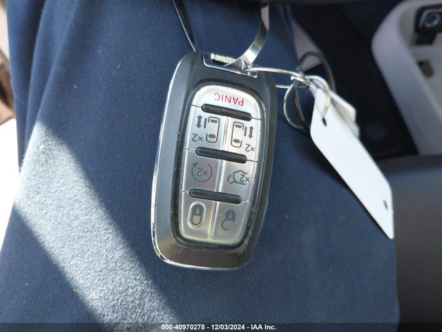 Chrysler Pacifica Touring L 2023 2C4RC1BG4PR591450 Image 11