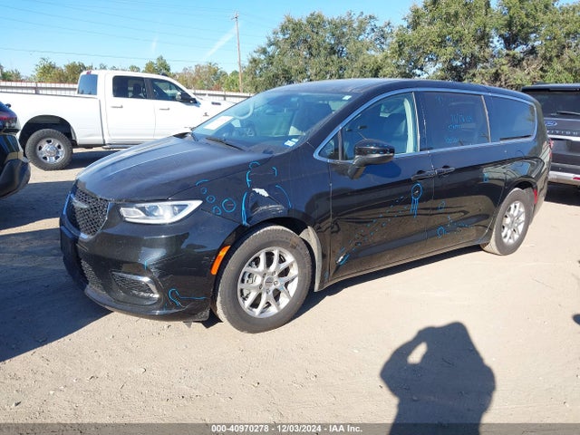 Chrysler Pacifica Touring L 2023 2C4RC1BG4PR591450 Image 2