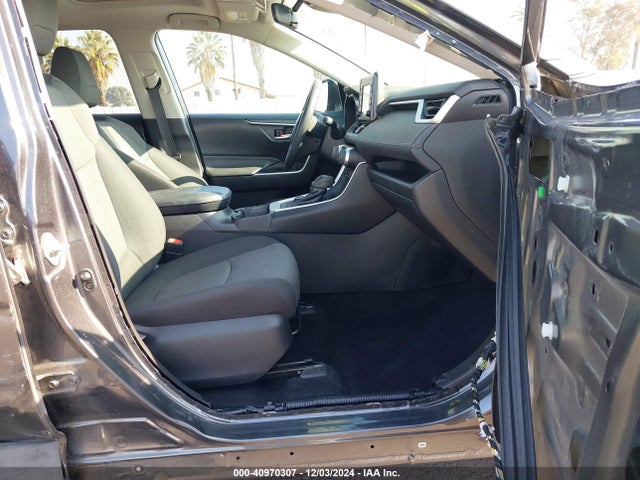 4T3RWRFV2LU006038 Toyota Rav4 Hybrid Xle