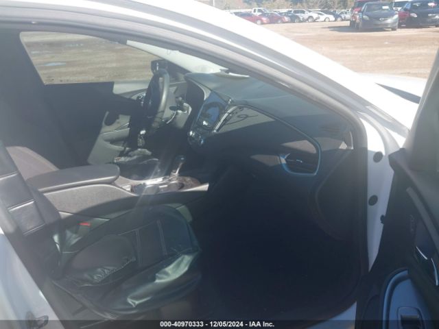 1G1ZB5ST0LF000032 Chevrolet Malibu Fwd Ls
