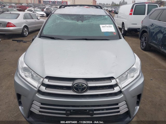 5TDZZRFH0KS361985 Toyota Highlander Le