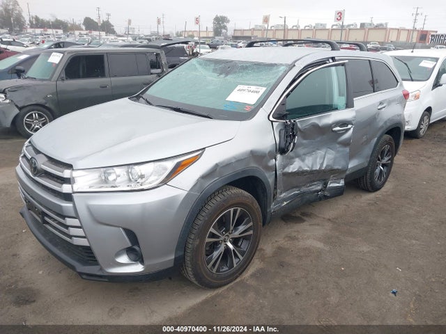 5TDZZRFH0KS361985 Toyota Highlander Le
