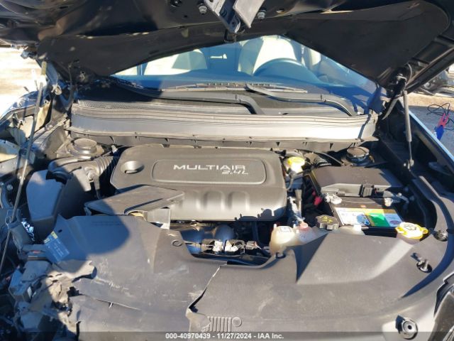 1C4PJLCB8KD108971 Jeep Cherokee Latitude