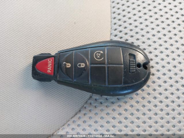 1C4PJLCB8KD108971 Jeep Cherokee Latitude
