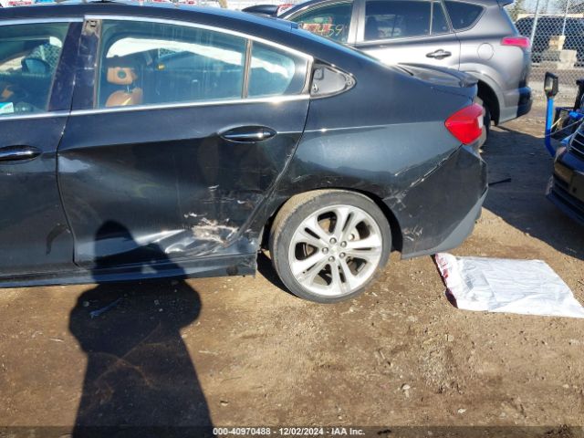 1G1BF5SM5J7182509 Chevrolet Cruze Premier Auto