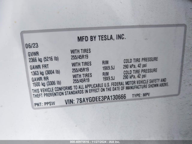 2023 TESLA MODEL Y 7SAYGDEE3PA130666 Photo 8